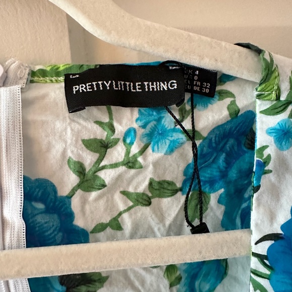 Pretty little thing hydrangea print midi dress - Picture 4 of 4